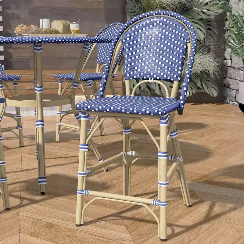 Conjunto de comedor para patio de altura de barra Franco de 5 piezas - miBasics: conjunto de taburetes y mesa de bar de aluminio para exteriores, resistente al agua