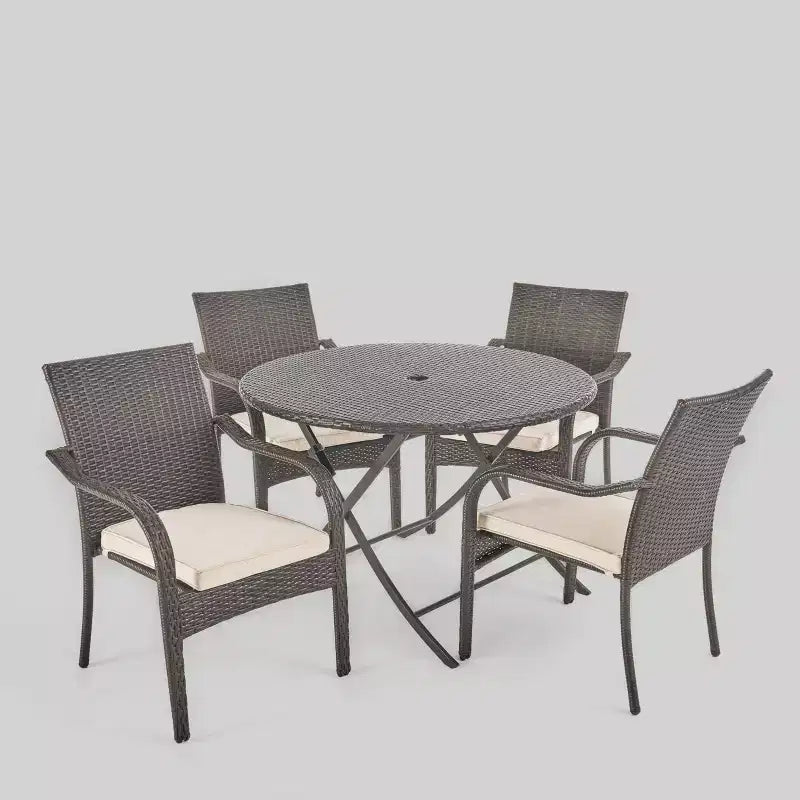 Lula 5-teiliges Essplatz-Set aus Rattan – Braun – Christopher Knight Home: runder Tisch, stapelbare Stühle