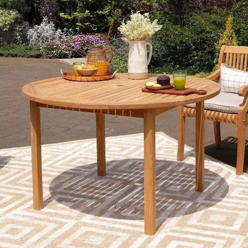 Sonoma Lane Rockport 5-delars matgrupp i teak för utomhusbruk med beige dynor