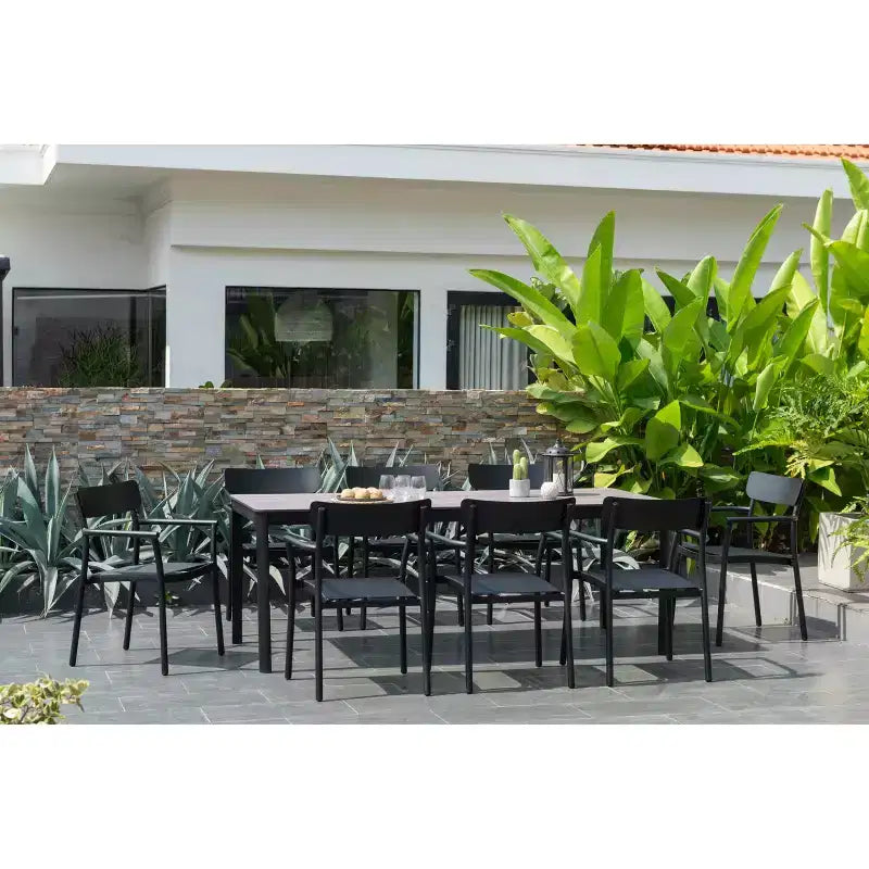 Conjunto de comedor rectangular para patio Amazonia Axe de 9 piezas de aluminio negro