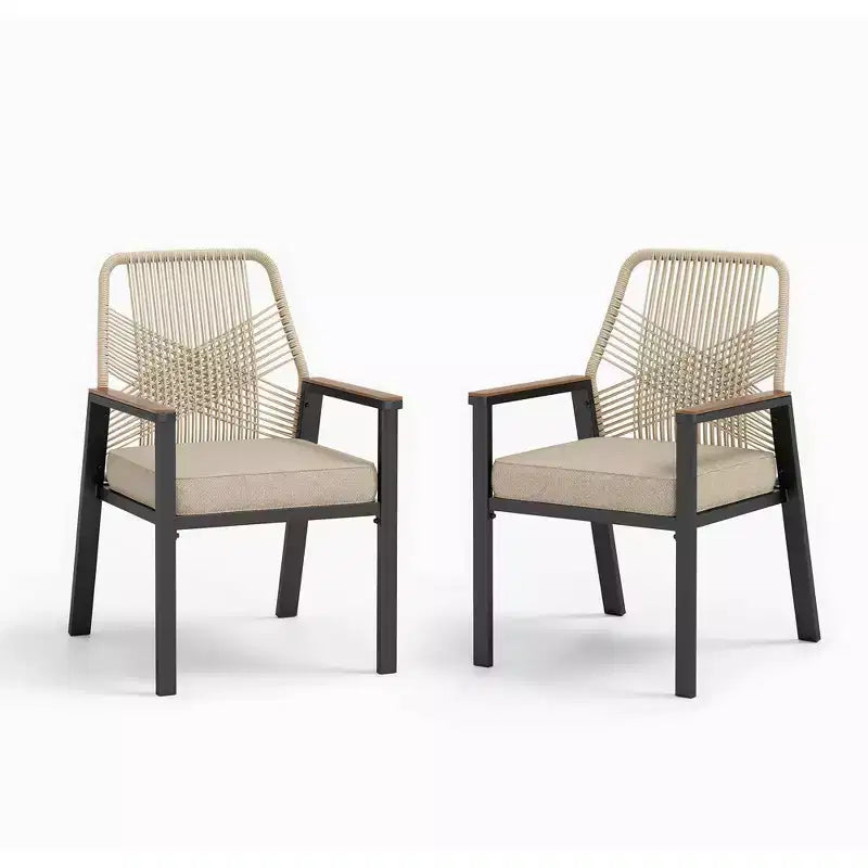 Captiva Designs 7-teiliges Patio-Ess-Set mit rechteckigem Stahltisch mit Lamellenplatte und beigefarbenen Rattanstühlen mit Sitzkissen