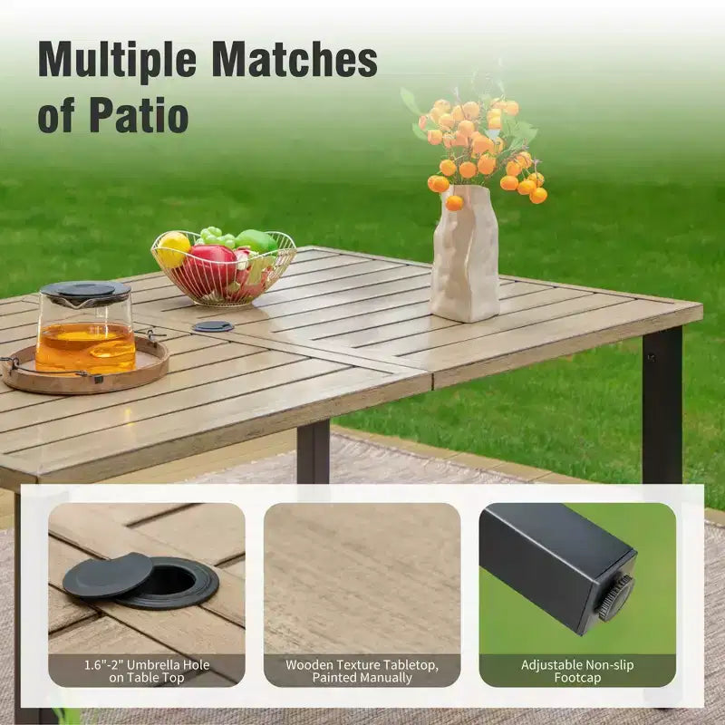 Mesa de comedor de acero con superficie de listones para patio, de 7 piezas, de Captiva Designs, con orificio para sombrilla y sillas de ratán con reposabrazos acolchados