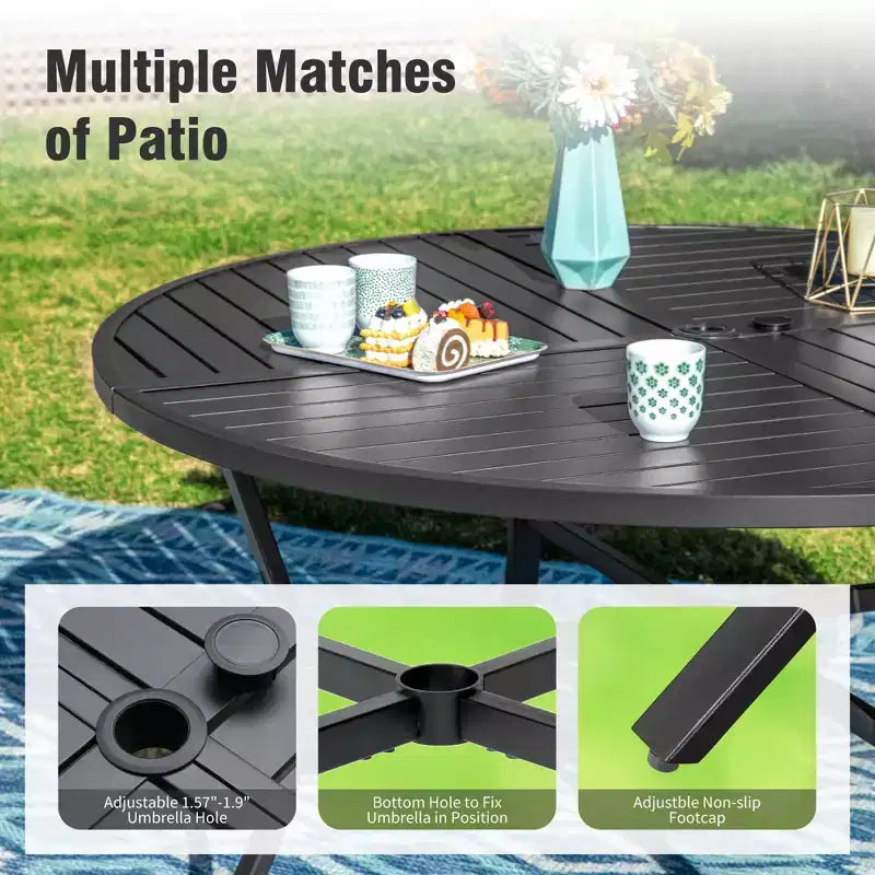 Set da pranzo da patio da esterno Captiva Designs da 7 pezzi, tavolo da pranzo in acciaio nero con foro per ombrellone e sedie in rattan con braccioli imbottiti
