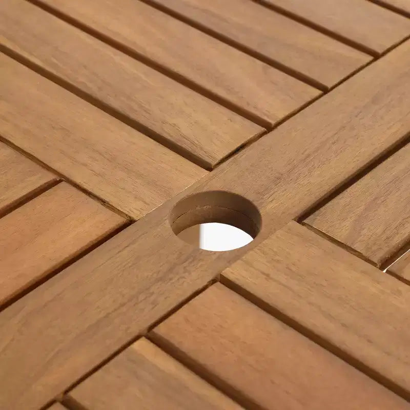 Set da esterno LuxenHome con tavolo in legno di acacia per 4 persone ad altezza bancone e 4 sgabelli, marrone