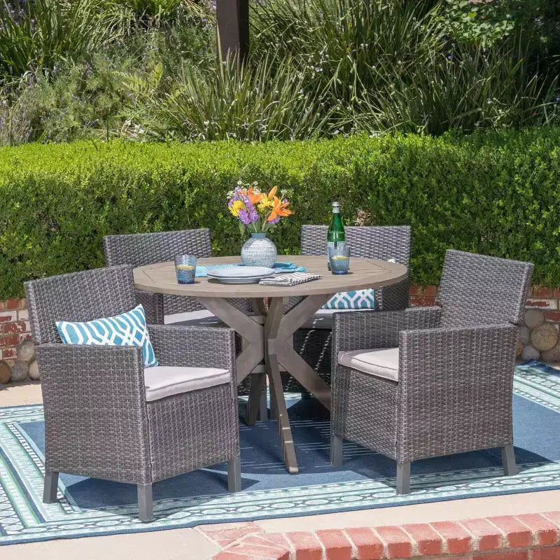 Set da pranzo da esterno Christopher Knight Home Wes, 5 pezzi, in legno di acacia e vimini, con cuscino