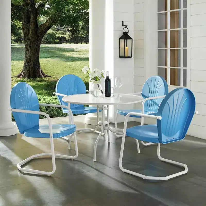HomeStock Griffith 5-teiliges Outdoor-Essset aus Metall – Tisch und 4 Stühle