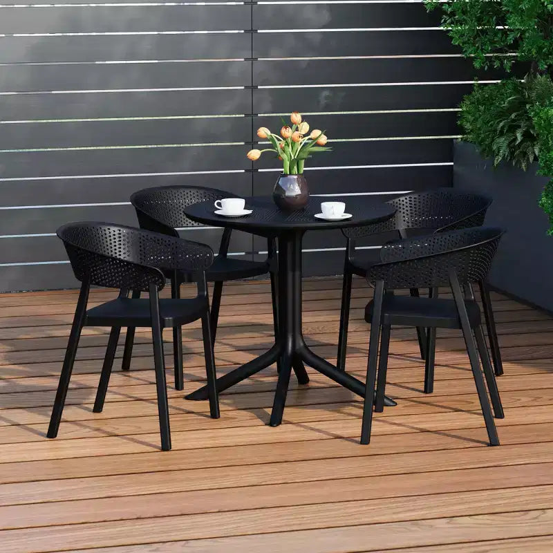 Conjunto de mesa de comedor redonda moderna para patio WestinTrends Playa de 5 piezas, con sillas de comedor de patio apilables
