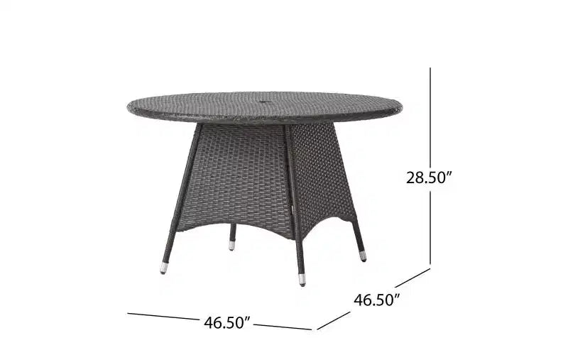 Conjunto de comedor de mimbre para exterior de 5 piezas Holmes de GDFStudio, con mesa redonda y orificio para sombrilla