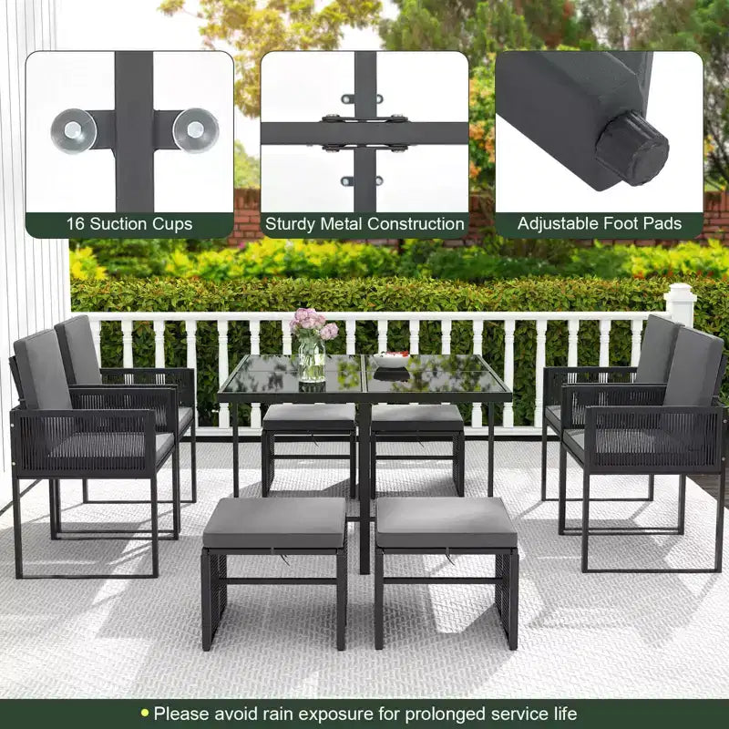 Set da pranzo da patio Costway da 9 pezzi con sedie in rattan PE, tavolo in vetro temperato e pouf