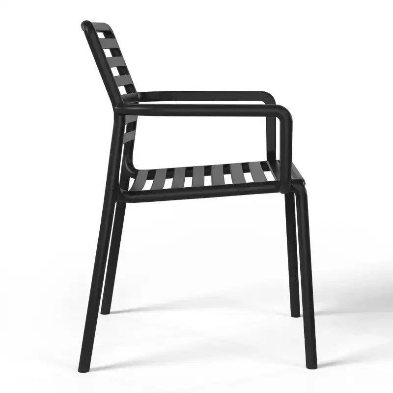 Conjunto de mesa de comedor de patio de metal para interior y exterior WestinTrends Playa de 5 piezas con sillas de brazos de plástico apilables