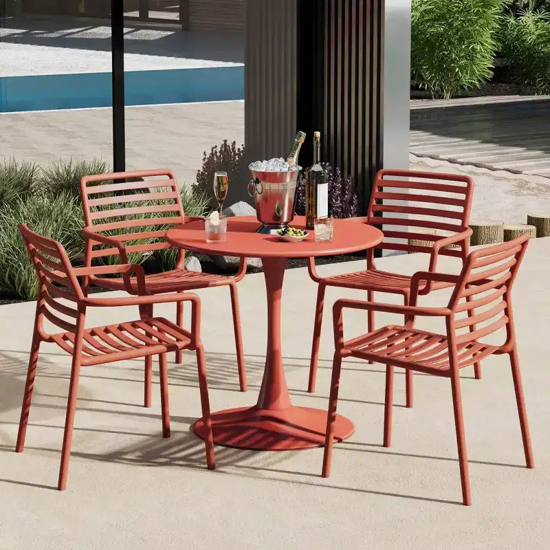 Conjunto de mesa de comedor de patio de metal para interior y exterior WestinTrends Playa de 5 piezas con sillas de brazos de plástico apilables