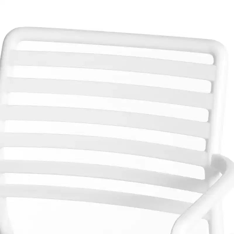 Conjunto de mesa de comedor de patio de metal para interior y exterior WestinTrends Playa de 5 piezas con sillas de brazos de plástico apilables