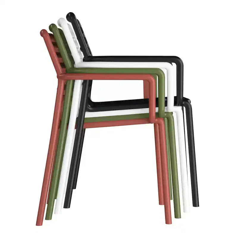 Conjunto de mesa de comedor de patio de metal para interior y exterior WestinTrends Playa de 5 piezas con sillas de brazos de plástico apilables
