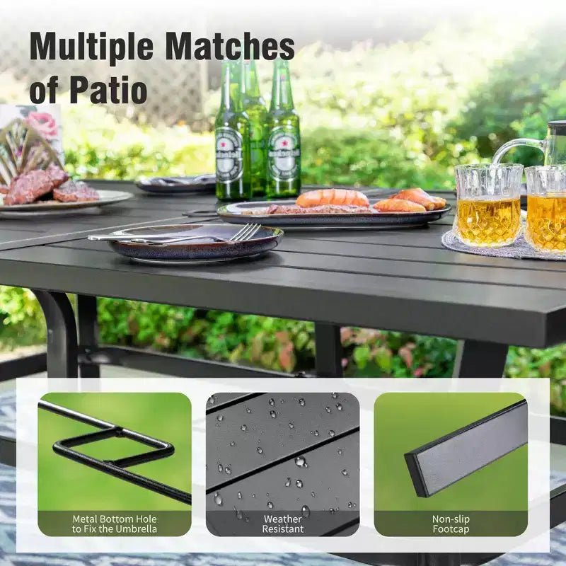 Mesa rectangular de acero con tablero de listones para comedor exterior de 7 piezas y sillas fijas de ratán beige de Captiva Designs