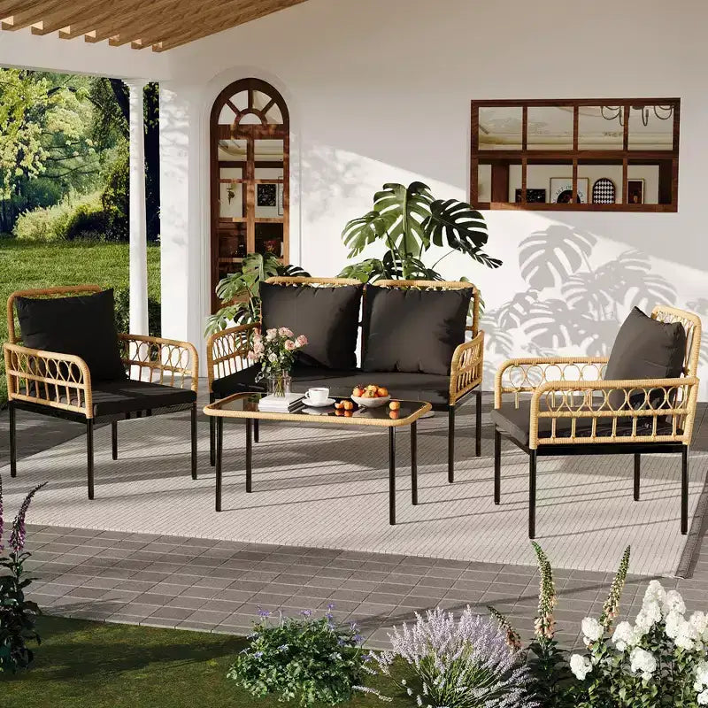 4-teiliges Bistro-Set für die Terrasse aus Rattan mit Beistelltisch und Glasplatte sowie modernen Rattanstühlen für Wohnung, Garten, Veranda, Balkon, Rasen