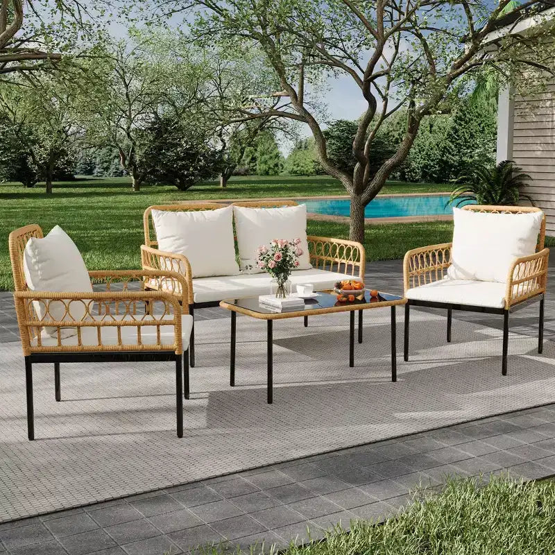 4-teiliges Bistro-Set für die Terrasse aus Rattan mit Beistelltisch und Glasplatte sowie modernen Rattanstühlen für Wohnung, Garten, Veranda, Balkon, Rasen