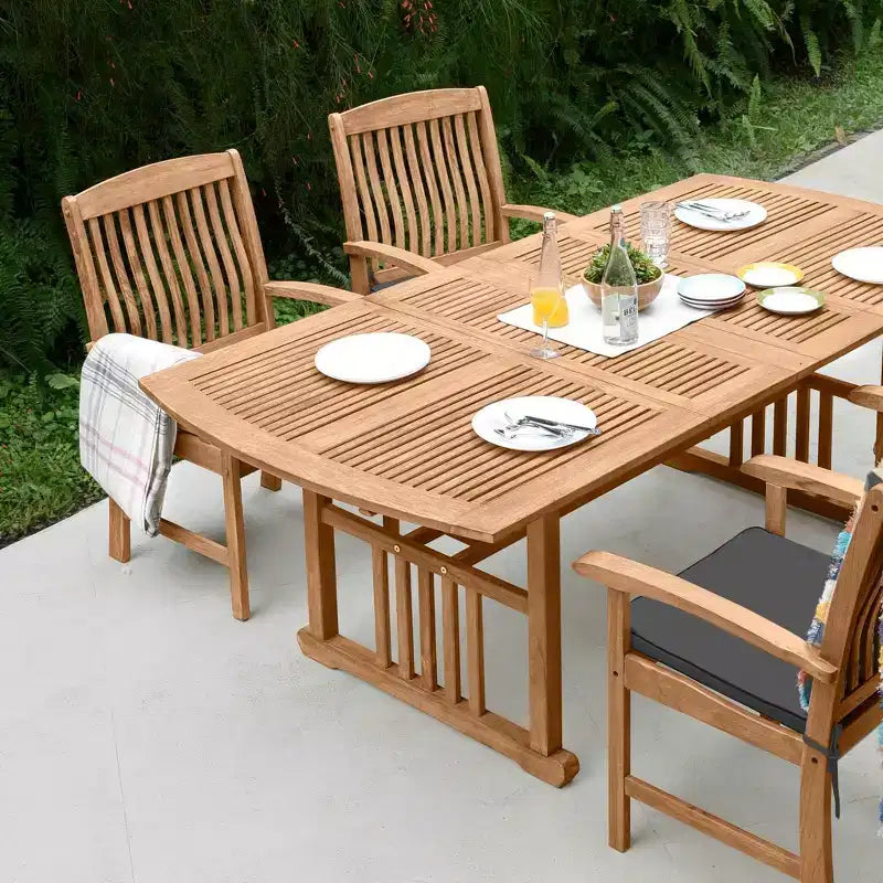 Conjunto de comedor de exterior de teca Merkel de 7 piezas Sonoma Lane con cojines