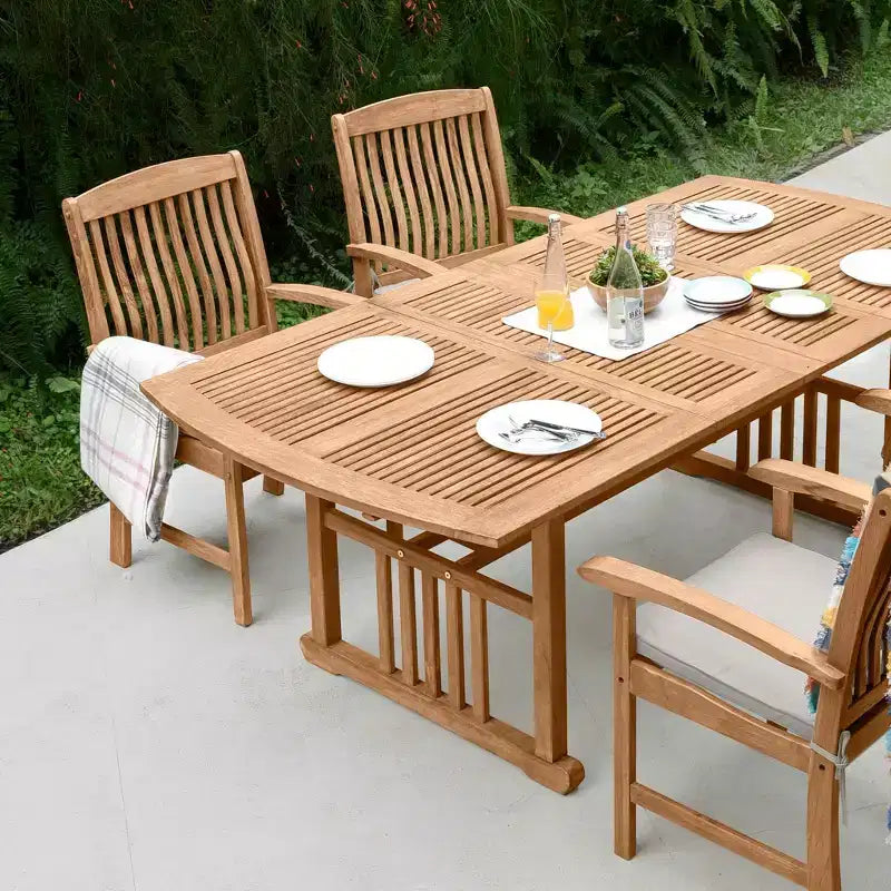 Conjunto de comedor de exterior de teca Merkel de 7 piezas Sonoma Lane con cojines