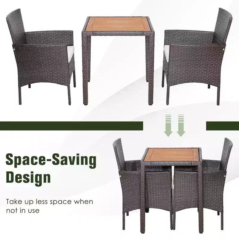 Juego de comedor de mimbre para patio de 3 piezas Costway, tablero de mesa de madera de acacia con sillas acolchadas para jardín