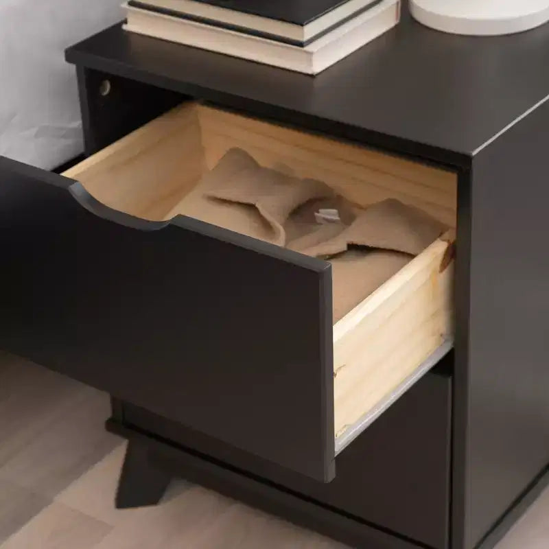 Powell Pensy Twin Platform Bed and Nightstand