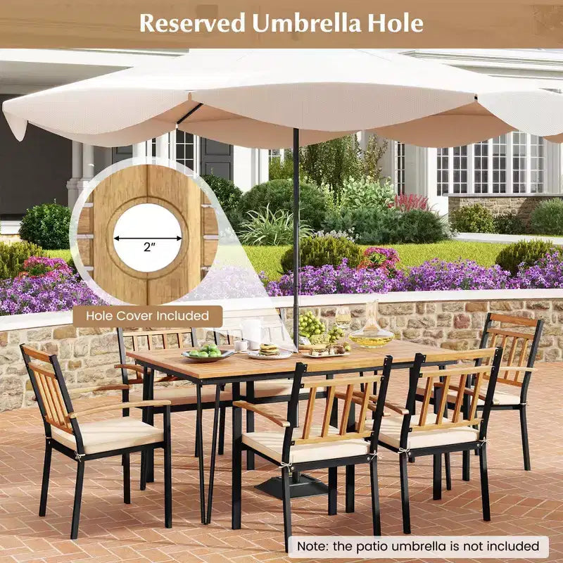 Conjunto de comedor para patio de 7 piezas Costway con mesa de comedor de madera de acacia, sillones de ratán y cojines suaves